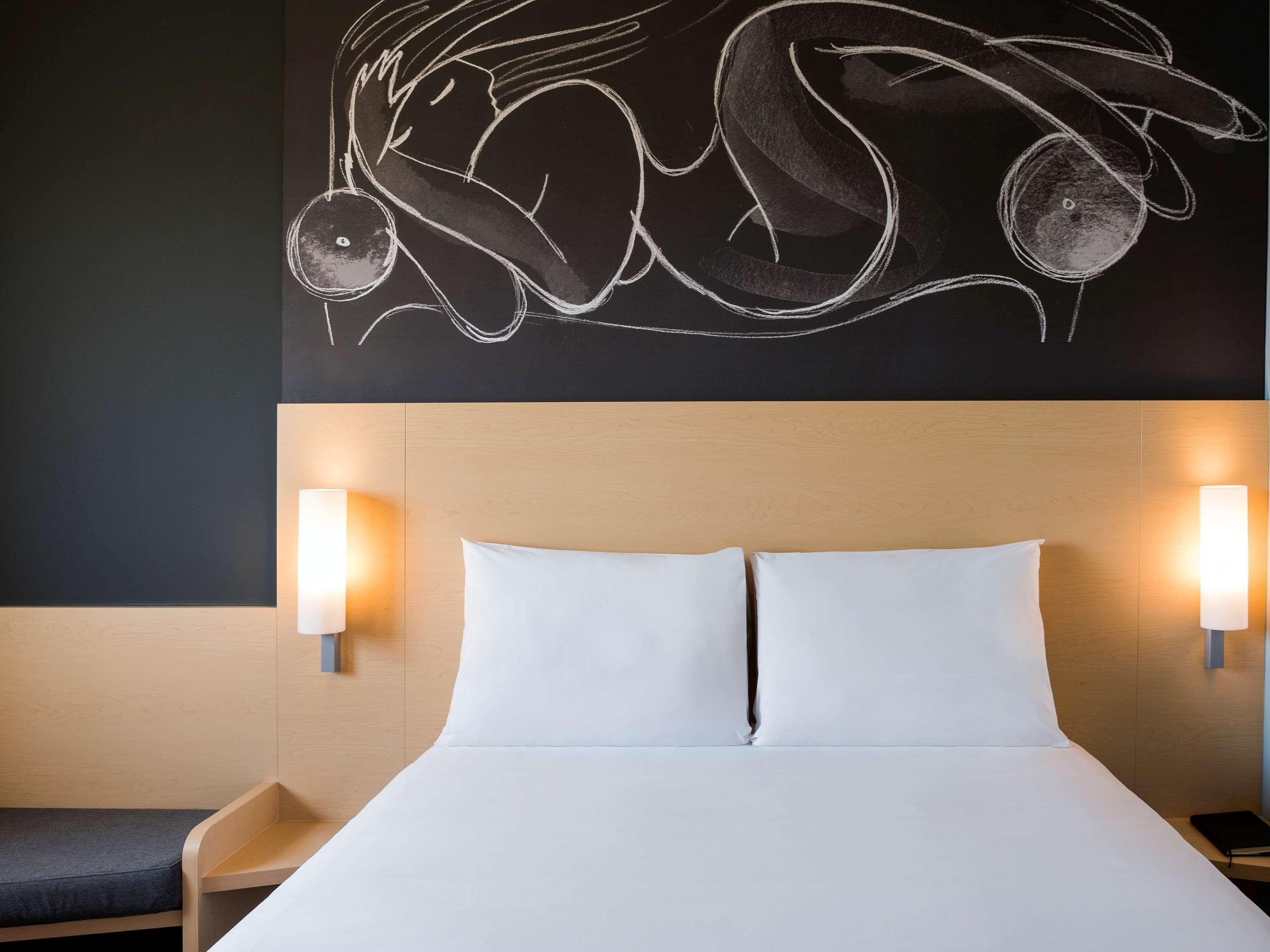 Ibis Irapuato Exterior foto