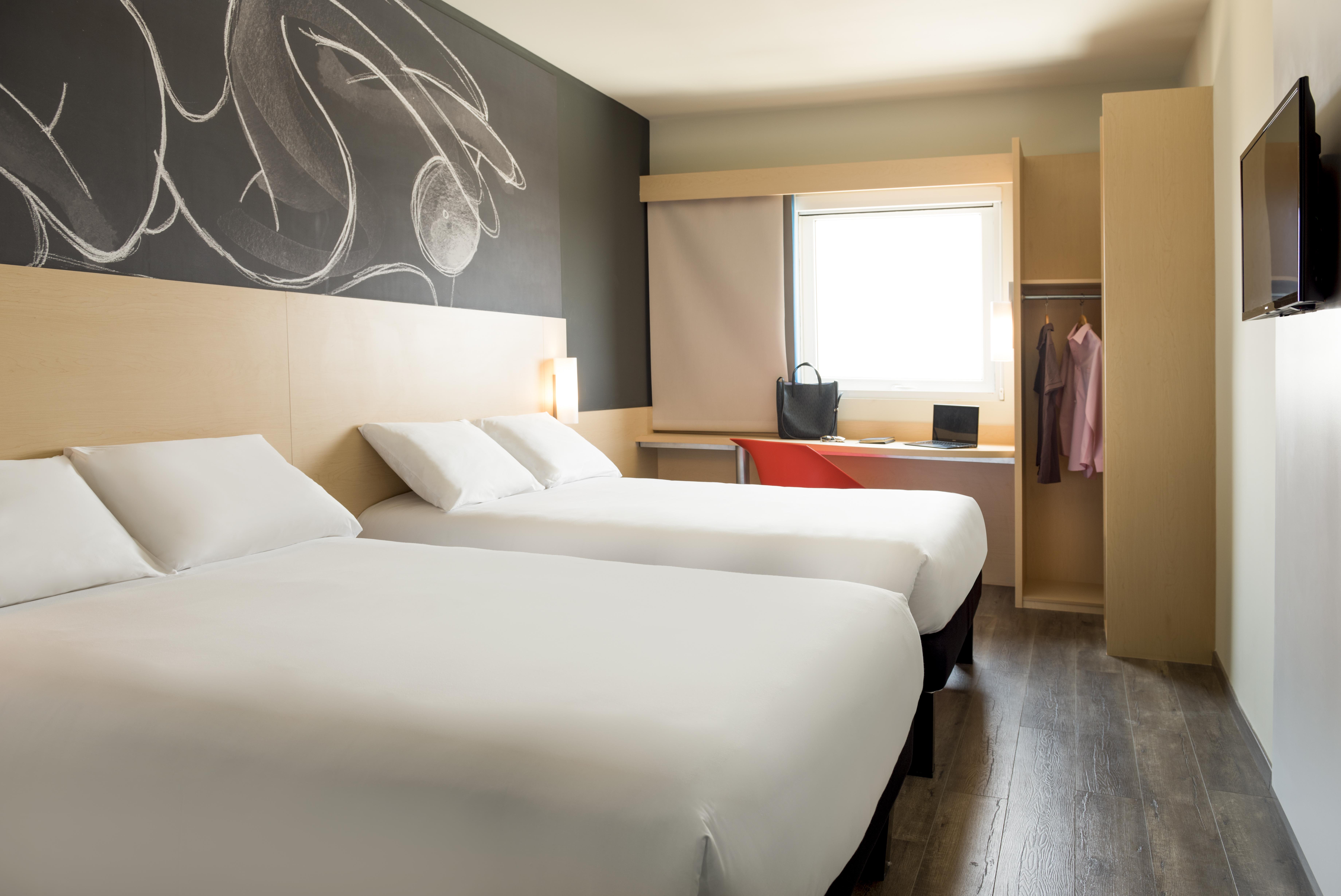 Ibis Irapuato Exterior foto