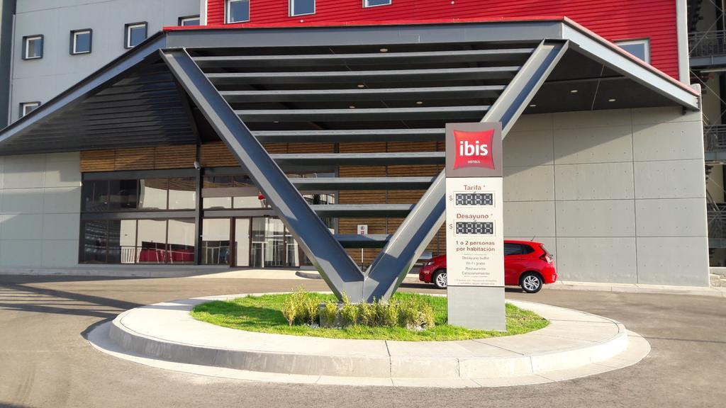 Ibis Irapuato Exterior foto