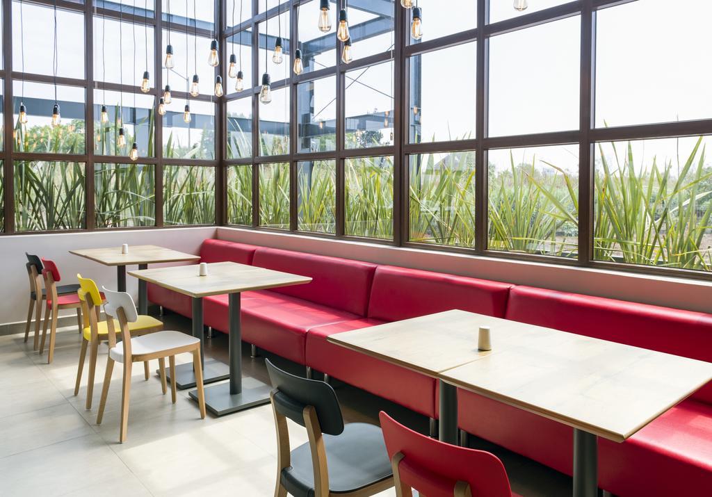 Ibis Irapuato Exterior foto